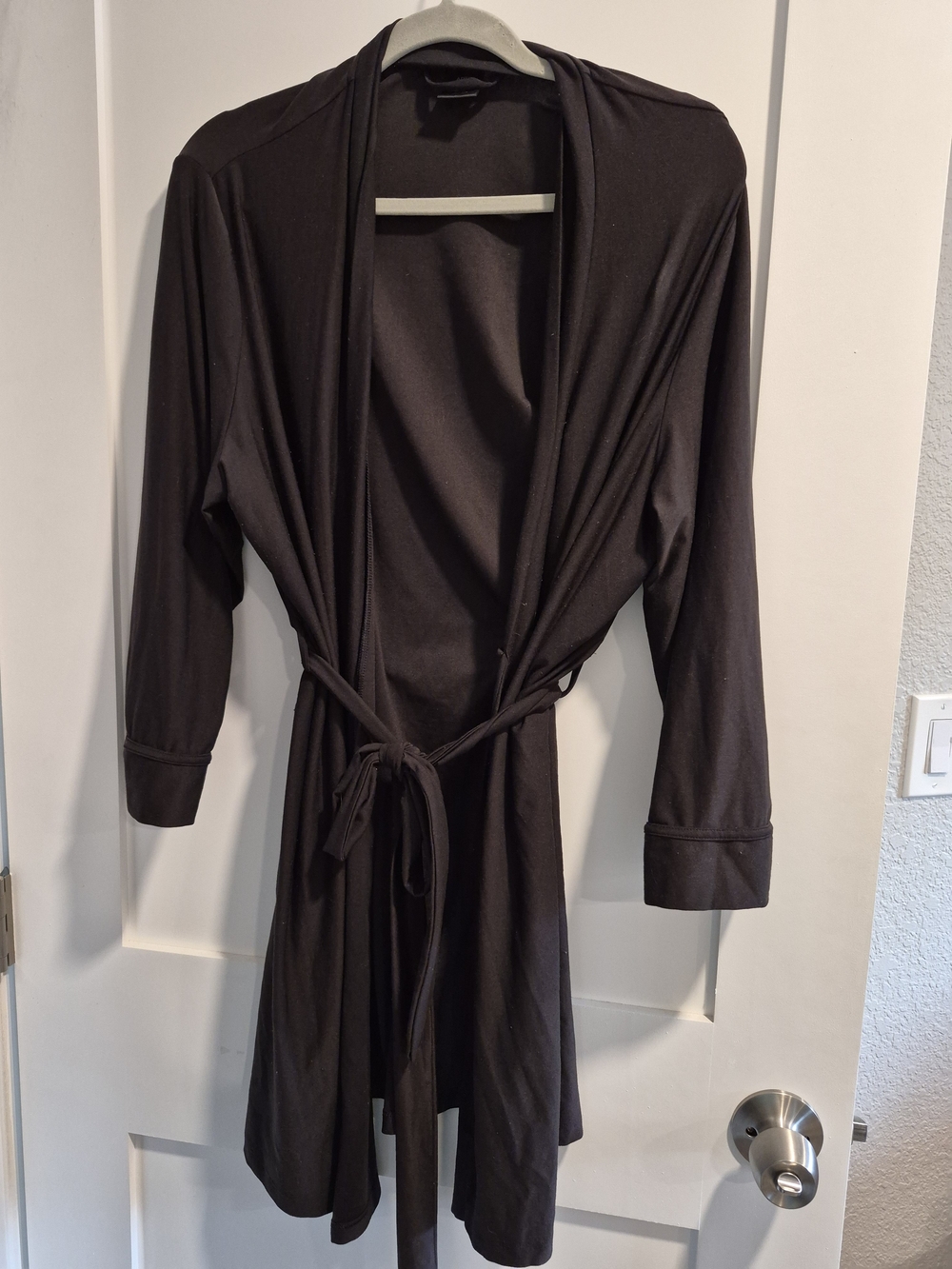 Apt. 9 Black Lightweight Wrap Robe with Tie Waist